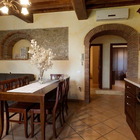 Villa Borgo Dei Gigli à Lamporecchio Extérieur photo