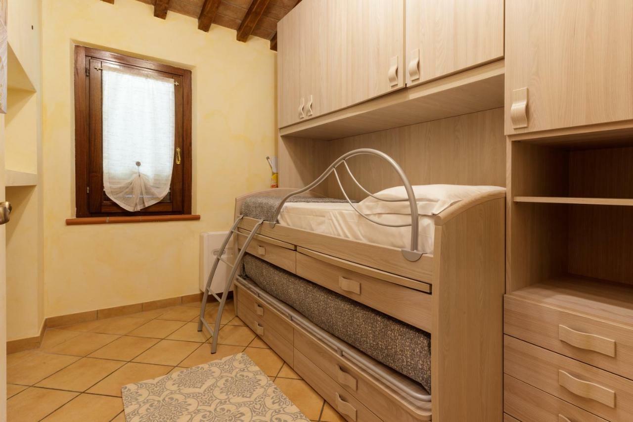 Villa Borgo Dei Gigli à Lamporecchio Extérieur photo